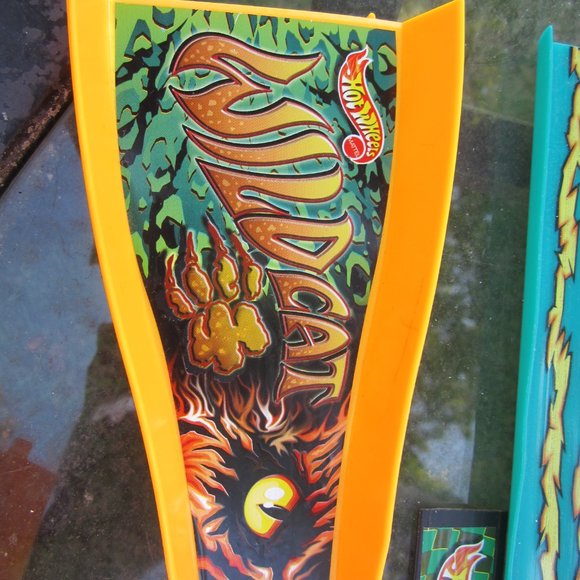 VTG 1994 HOW WHEELS WILDCAT TRACK PARTS - Picture 5 of 6